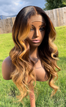 Load image into Gallery viewer, 18” 4*4 ombré Blonde virgin wave